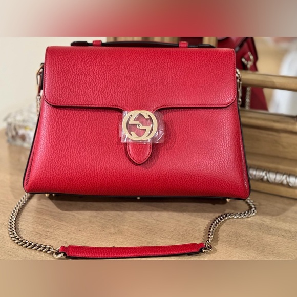 GUCCI Red Leather Shoulder Bag - Picture 5 of 8